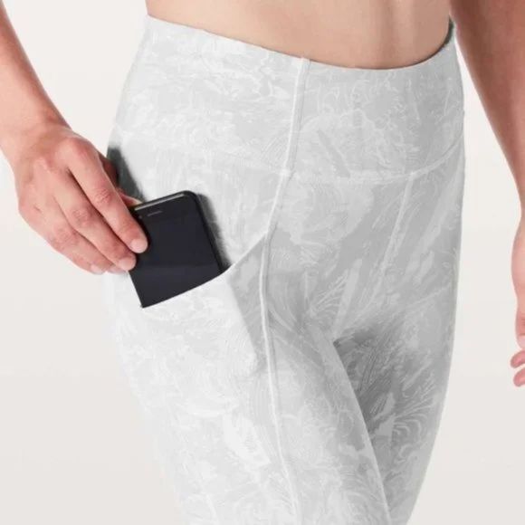 lululemon athletica Pants - Lululemon Speed Up Tight 28” External Wave White 4